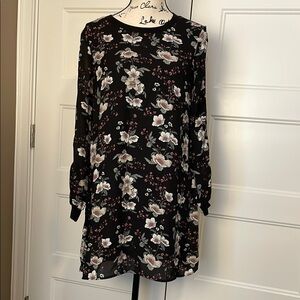 Love Reign Black Babydoll Dress with Floral Design Size Medium